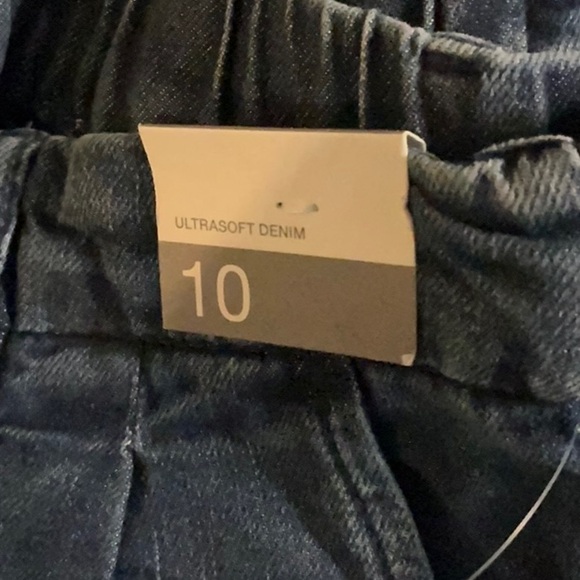 GAP 365 High Rise UltraSoft Denim Pleated Trousers NWT Size 10 - Picture 9 of 11